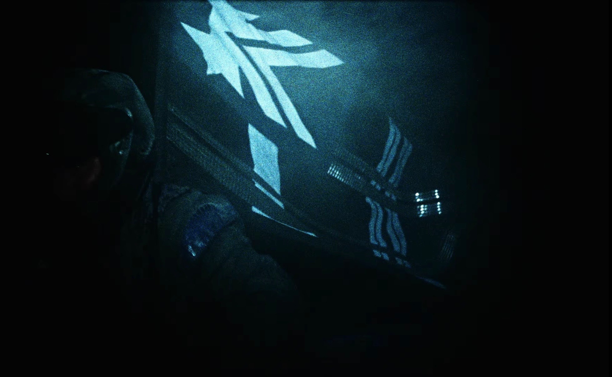 Frame from Knock2’s sound di alarm official visualizer